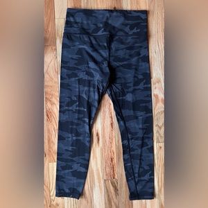 ATHLETA Cropped Camo Leggings